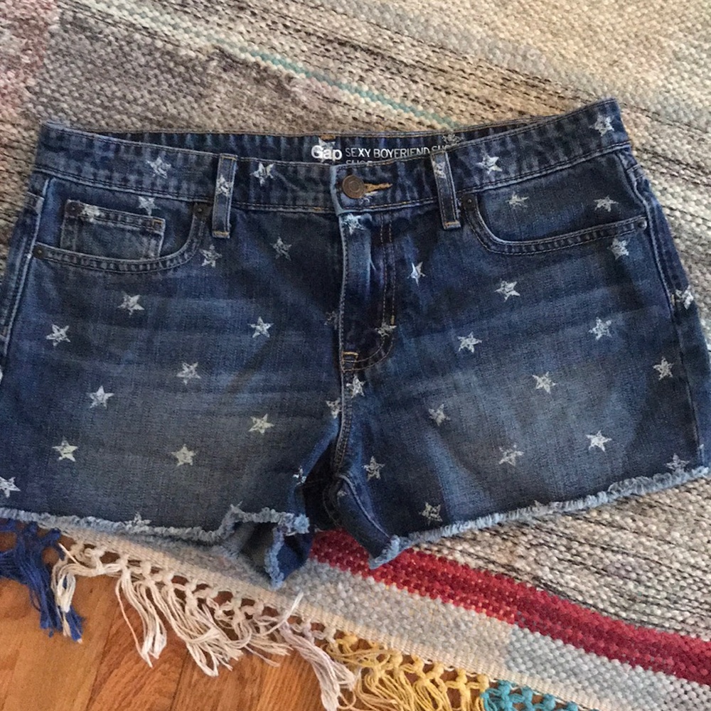 Gap Denim Star Boyfriend Shorts